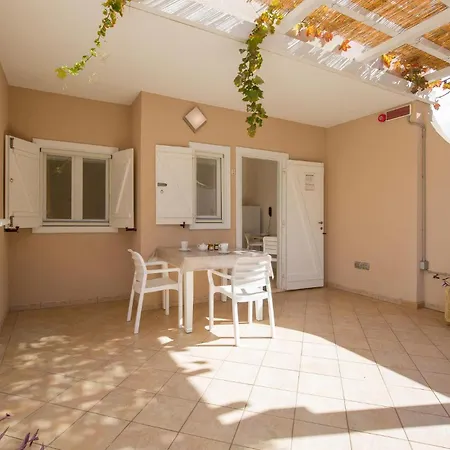Cozy In With Swimming Pool Apartment *