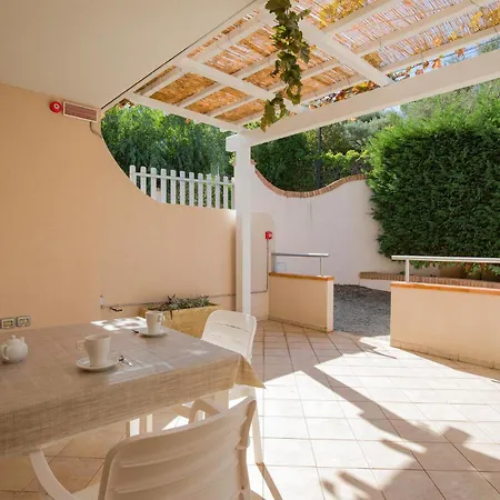 Stunning In With Jacuzzi Apartment Ricadi